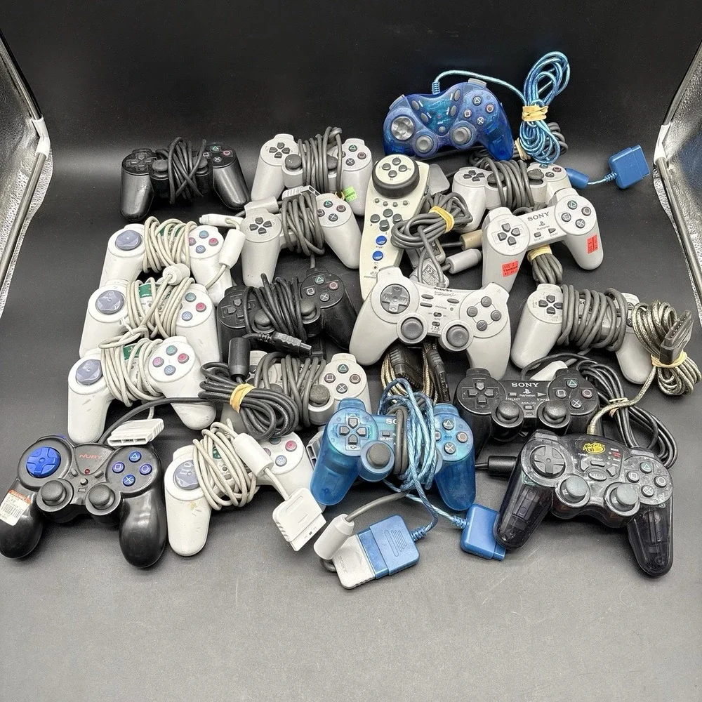 PlayStation 1 & 2 Controller Lot Of 19 Controllers Untested As Is